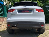 USED 2020 70 JAGUAR F-PACE 2.0 CHEQUERED FLAG AWD 5d 178 BHP HUGE SPEC - 'CHEQUERED FLAG LIMITED EDITION' - AWD - TURBO DIESEL - AUTOMATIC - FULL PREMIUM ELEC/HEATED LEATHER - PANORAMIC GLASS ROOF - 1 PRIVATE OWNER - FULL J/L/R SERVICE HISTORY