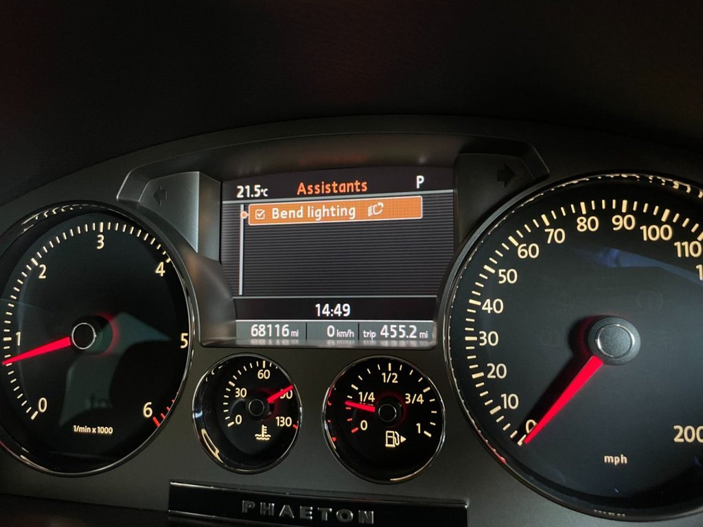 USED 2012 62 VOLKSWAGEN PHAETON 3.0 V6 TDI 4MOTION SWB 4d 237 BHP 