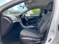 USED 2014 14 VAUXHALL INSIGNIA 1.8 DESIGN NAV 5d 138 BHP 