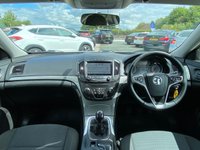 USED 2014 14 VAUXHALL INSIGNIA 1.8 DESIGN NAV 5d 138 BHP 