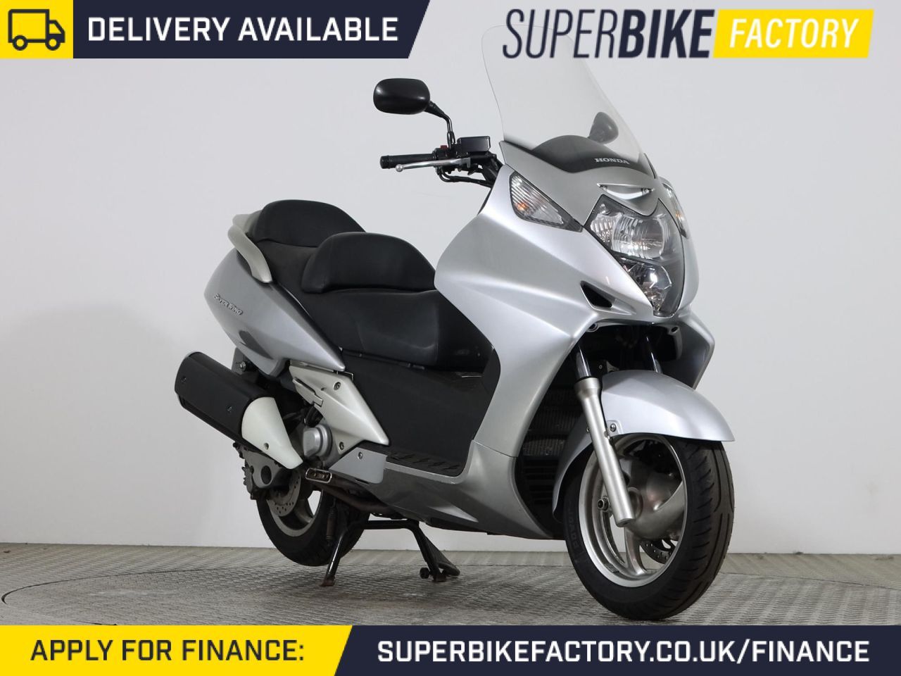 2007 HONDA SILVERWING SILVER with 9335 miles Used Motorbikes Dealer