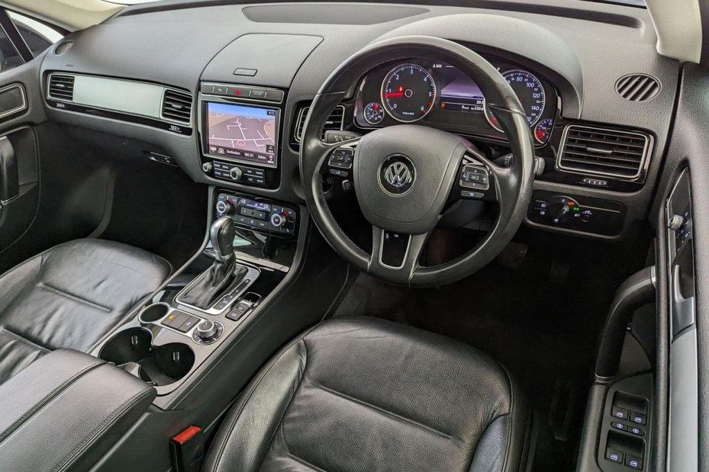 USED 2015 65 VOLKSWAGEN TOUAREG 3.0 V6 ESCAPE TDI BLUEMOTION TECHNOLOGY 5d 259 BHP 