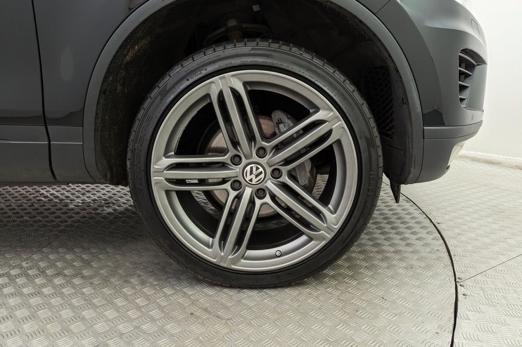 USED 2015 65 VOLKSWAGEN TOUAREG 3.0 V6 ESCAPE TDI BLUEMOTION TECHNOLOGY 5d 259 BHP 