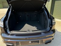 USED 2023 23 PORSCHE MACAN 2.9 S PDK 5d 375 BHP 1 Owner, As new Great Spec!