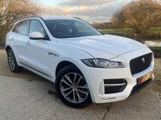 2016 16 Jaguar F-Pace 2.0 R-SPORT AWD 5d 178 BHP