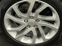 USED 2015 65 LAND ROVER DISCOVERY 3.0 SDV6 HSE 5d 255 BHP Complete Landrover Service Record inc "Timing belts"  27-10-2016  7003  Miles,  31-10-2017  16120  Miles,    05-09-2018   23112  Miles,  12-09-2019  32366  Miles,  03-08-2020  37600  Miles,  20-08-2021  45035  " Timing Belts" Miles,  27-09-2022  54728  Miles