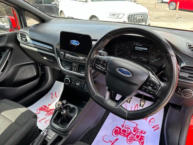 2018 FORD, FIESTA - Photo 12