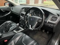 USED 2013 63 VOLVO V40 2.0 D4 SE LUX 5d 177 BHP 