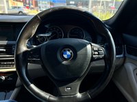 USED 2011 11 BMW 5 SERIES 2.0 520D M SPORT 4d 181 BHP FRONT AND REAR PARKING SENSORS +  FRONT HEATED SEATS +  FULL LEATHER TRIM +  ELECTRIC SEATS ADJUSTMENT +  CRUISE CONTROL +  DUAL ZONE CLIMATE CONTROL +  BLUETOOTH +  SAT NAVIGATION +  KEY LESS START +  PRIVACY GLASS +  18 INCH ALLOY WHEELS +
