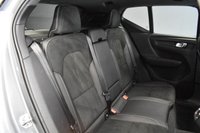 USED 2019 68 VOLVO XC40 2.0 D4 R-DESIGN PRO AWD  **&pound;399 A MONTH WITH &pound;4104 DEPOSIT**