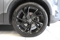 USED 2019 68 VOLVO XC40 2.0 D4 R-DESIGN PRO AWD  **&pound;399 A MONTH WITH &pound;4104 DEPOSIT**