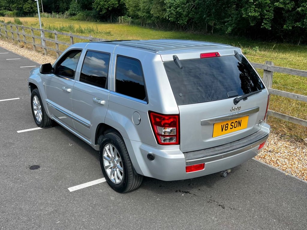 USED 2006 V JEEP GRAND CHEROKEE OVERLAND // HEMI 5.7 V8 322 BHP // 5d // px swap 