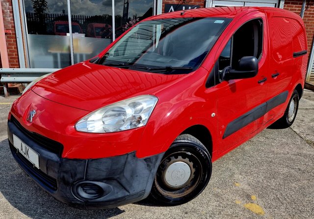 2012 12 Peugeot Partner 1.6 HDI S L1 625 74 BHP