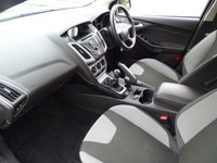 USED 2011 11 FORD FOCUS 1.6 ZETEC 5d 124 BHP New MOT