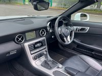 USED 2013 63 MERCEDES-BENZ SLK 2.1 SLK250 CDI BLUEEFFICIENCY AMG SPORT 2d 204 BHP 