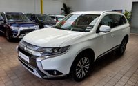 USED 2020 70 MITSUBISHI OUTLANDER 2.0 EXCEED 5d 148 BHP 7 SEATS SAT NAV LEATHER CAMERA 1 OWNER MITSUBISHI WARRANTY TILL DEC 2025