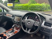 USED 2012 62 VOLKSWAGEN TOUAREG 3.0 V6 SE TDI BLUEMOTION TECHNOLOGY 5d 242 BHP 