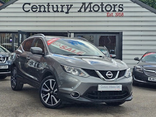 2017 17 Nissan Qashqai 1.5 dCi TEKNA (Smart Vision) 5dr - GLASS ROOF + ULEZ