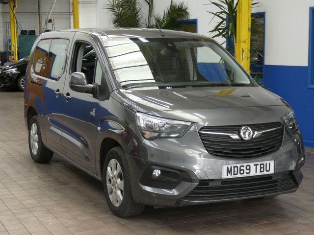 2020 69 Vauxhall Combo Life 1.2 ENERGY XL S/S 5d 109 BHP