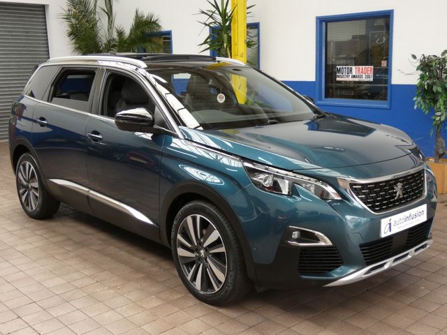 2020 70 Peugeot 5008 1.2 PURETECH S/S GT LINE PREMIUM 5d 130 BHP