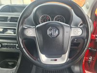 USED 2015 65 MG 3 1.5 3 STYLE VTI-TECH 5d 106 BHP MG 3 1.5 3 STYLE VTI-TECH 5d 106 BHP