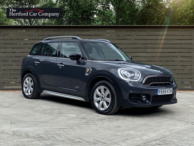 2019 69 MINI Countryman 1.5 COOPER S E ALL4 CLASSIC 5d 222 BHP