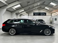 USED 2017 67 BMW 5 SERIES 3.0 530D SE TOURING 5d 261 BHP 