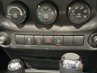 USED 2012 62 JEEP WRANGLER 2.8 SAHARA CRD 2d 197 BHP 