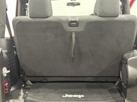 USED 2012 62 JEEP WRANGLER 2.8 SAHARA CRD 2d 197 BHP 
