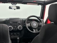 USED 2012 62 JEEP WRANGLER 2.8 SAHARA CRD 2d 197 BHP 