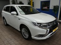 USED 2019 69 MITSUBISHI OUTLANDER 2.4 PHEV EXCEED SAFETY 5d 222 BHP IMMACULATE EXAMPLE BIG SPEC SAT NAV LEATHER CAMERA VAT Q
