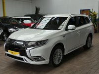 USED 2019 69 MITSUBISHI OUTLANDER 2.4 PHEV EXCEED SAFETY 5d 222 BHP IMMACULATE EXAMPLE BIG SPEC SAT NAV LEATHER CAMERA VAT Q