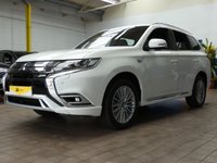 USED 2019 69 MITSUBISHI OUTLANDER 2.4 PHEV EXCEED SAFETY 5d 222 BHP IMMACULATE EXAMPLE BIG SPEC SAT NAV LEATHER CAMERA VAT Q