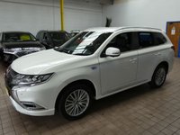 USED 2019 69 MITSUBISHI OUTLANDER 2.4 PHEV EXCEED SAFETY 5d 222 BHP IMMACULATE EXAMPLE BIG SPEC SAT NAV LEATHER CAMERA VAT Q