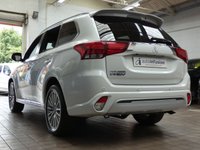 USED 2019 69 MITSUBISHI OUTLANDER 2.4 PHEV EXCEED SAFETY 5d 222 BHP IMMACULATE EXAMPLE BIG SPEC SAT NAV LEATHER CAMERA VAT Q
