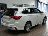 USED 2019 69 MITSUBISHI OUTLANDER 2.4 PHEV EXCEED SAFETY 5d 222 BHP IMMACULATE EXAMPLE BIG SPEC SAT NAV LEATHER CAMERA VAT Q