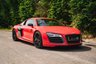 USED 2013 62 AUDI R8 5.2 V10 PLUS QUATTRO 2d 543 BHP Carbon Engine Bay