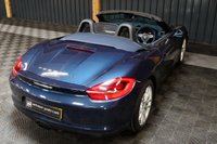 USED 2012 12 PORSCHE BOXSTER 2.7 24V 2d 265 BHP STUNNING COLOUR, LOW MILES, DARK BLUE WITH YACHT BLUE LEATHER INTERIOR, STUNNING COMBO.  BEAUTIFUL CAR WITH GREAT HISTORY