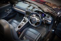 USED 2012 12 PORSCHE BOXSTER 2.7 24V 2d 265 BHP STUNNING COLOUR, LOW MILES, DARK BLUE WITH YACHT BLUE LEATHER INTERIOR, STUNNING COMBO.  BEAUTIFUL CAR WITH GREAT HISTORY