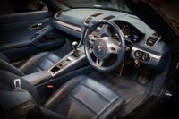 USED 2012 12 PORSCHE BOXSTER 2.7 24V 2d 265 BHP STUNNING COLOUR, LOW MILES, DARK BLUE WITH YACHT BLUE LEATHER INTERIOR, STUNNING COMBO.  BEAUTIFUL CAR WITH GREAT HISTORY