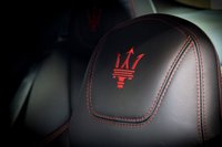 USED 2018 68 MASERATI GRANTURISMO 4.7 MC 2d 460 BHP CARBON BONNET, SPOILERS, DOOR HANDLES, MIRRORS, INTERIOR - CAMERA, NAVIGATION, SPORTS EXHAUST, HEATED MEMORY SEATS