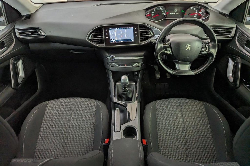 USED 2018 18 PEUGEOT 308 1.6 BLUE HDI S/S ACTIVE 5d 120 BHP 