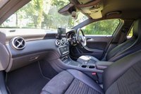 USED 2017 17 MERCEDES-BENZ A-CLASS A200d (136) AMG Line Premium 5dr Automatic Euro 6 (Navigation Diamond Grill, Black 18
