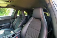 USED 2017 17 MERCEDES-BENZ A-CLASS A200d (136) AMG Line Premium 5dr Automatic Euro 6 (Navigation Diamond Grill, Black 18