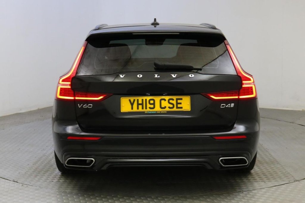 USED 2019 19 VOLVO V60 2.0 D4 R-DESIGN 5d 188 BHP 