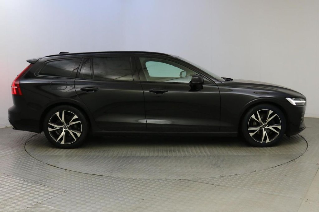 USED 2019 19 VOLVO V60 2.0 D4 R-DESIGN 5d 188 BHP 