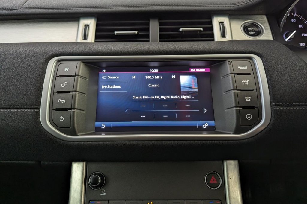 USED 2017 17 LAND ROVER RANGE ROVER EVOQUE 2.0 ED4 SE TECH SUV 5d 148 BHP 