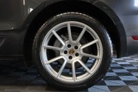 USED 2016 66 PORSCHE MACAN 3.0 D S PDK 5d 258 BHP AGATE AND PEBBLE INTERIOR, PAN ROOF, FULL HISTORY - PASM - PDLS - REVERSE CAMERA - 20 INCH ALLOYS -  NEW TYRES