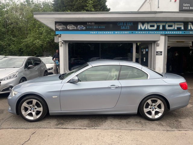 2011 BMW 3 SERIES - Photo 2