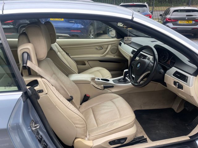 2011 BMW 3 SERIES - Photo 8